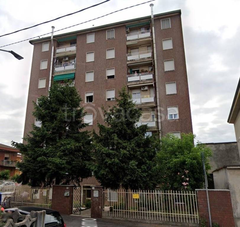 appartamento in vendita a Limbiate
