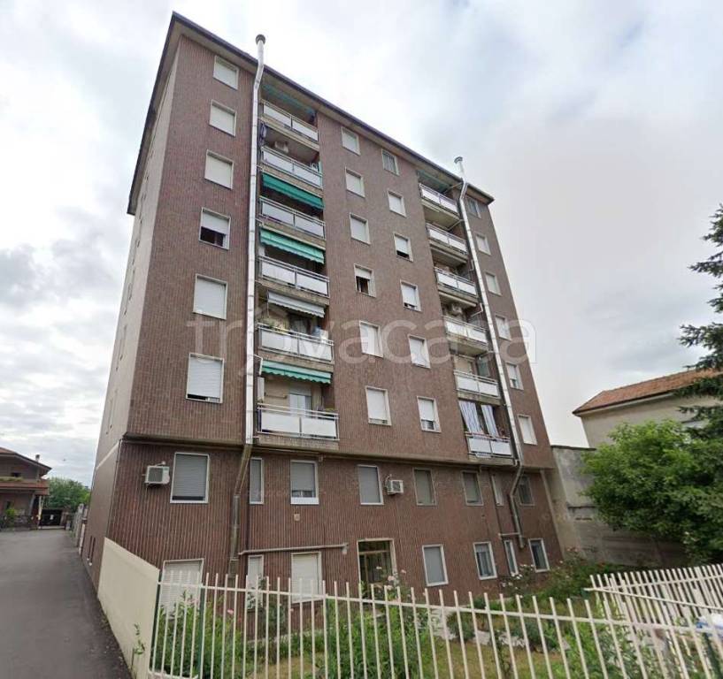 appartamento in vendita a Limbiate