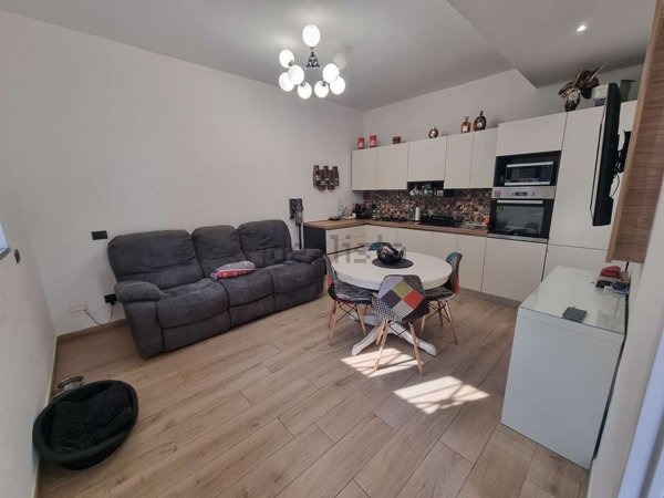 appartamento in vendita a Limbiate