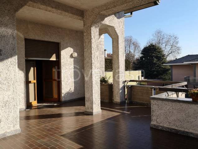 appartamento in vendita a Limbiate