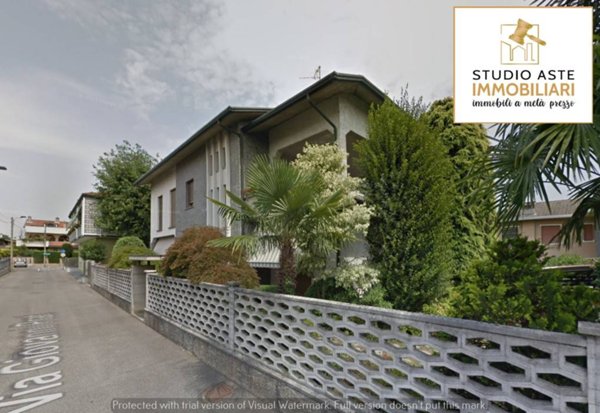 appartamento in vendita a Limbiate