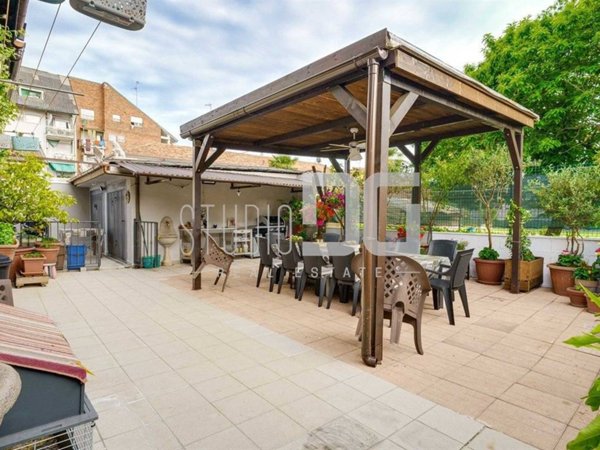 casa indipendente in vendita a Limbiate