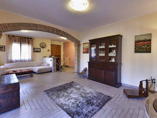 casa indipendente in vendita a Limbiate