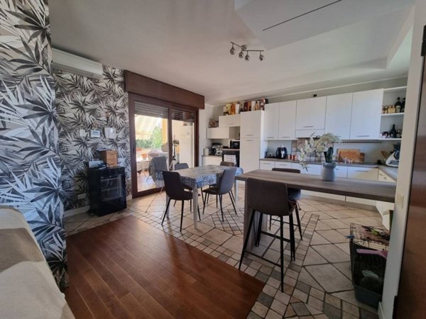 appartamento in vendita a Limbiate