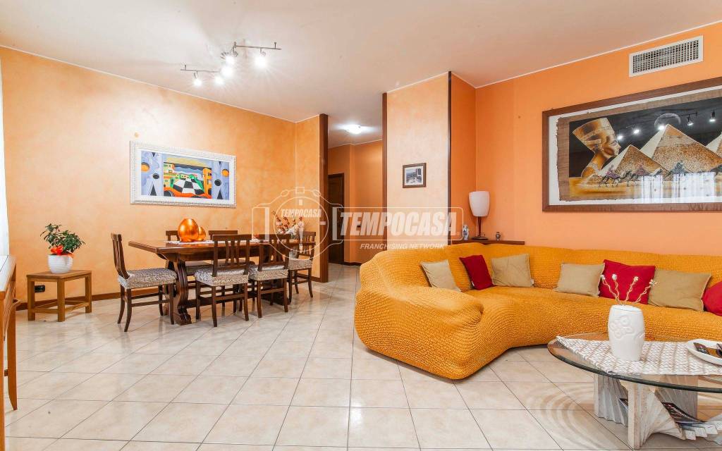 appartamento in vendita a Limbiate