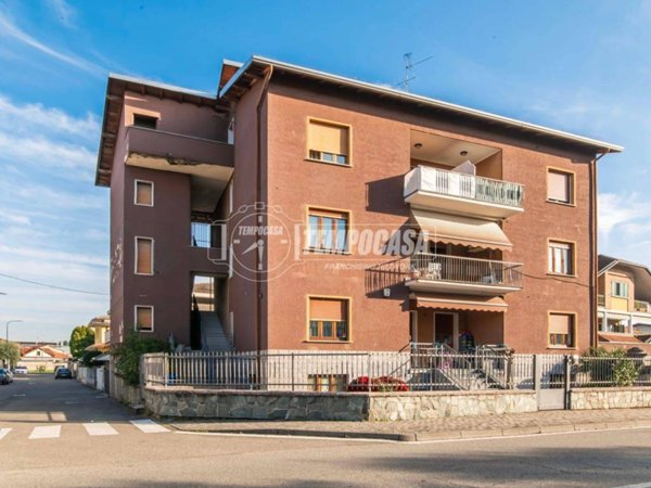 appartamento in vendita a Limbiate