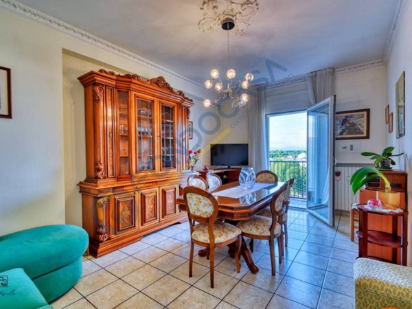 appartamento in vendita a Limbiate