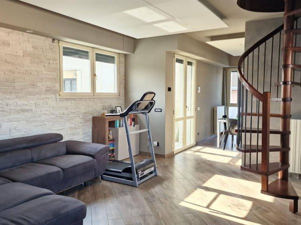 appartamento in vendita a Limbiate