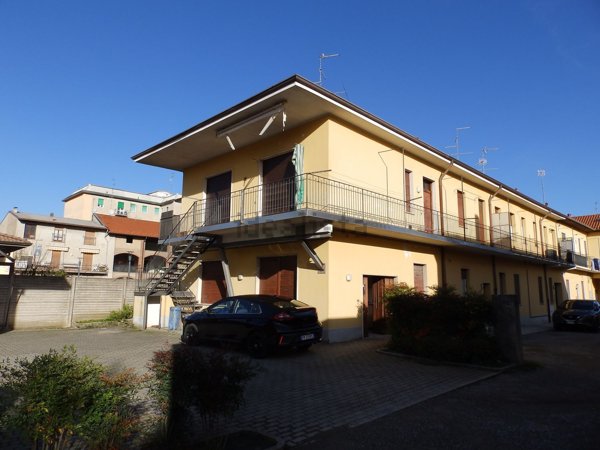 casa indipendente in vendita a Limbiate