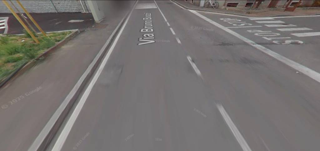 locale commerciale in vendita a Limbiate