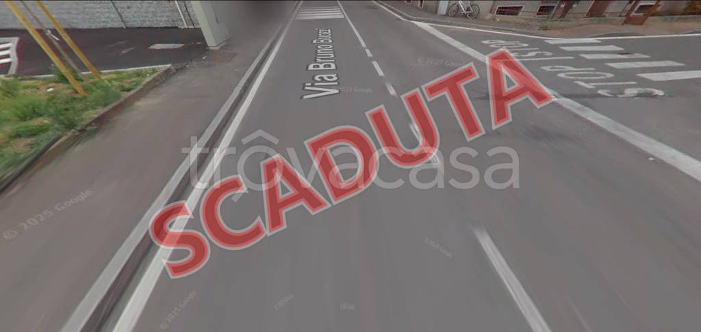 locale commerciale in vendita a Limbiate