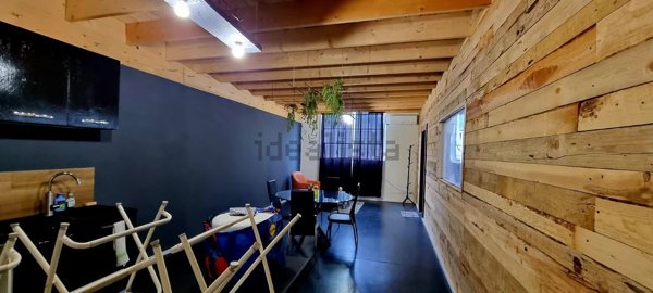 ufficio in vendita a Limbiate