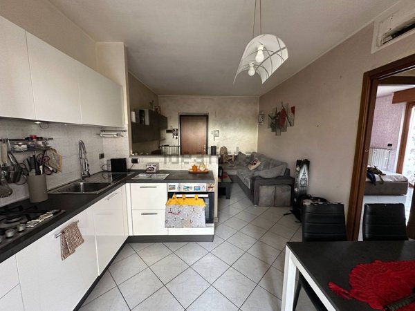 appartamento in vendita a Limbiate