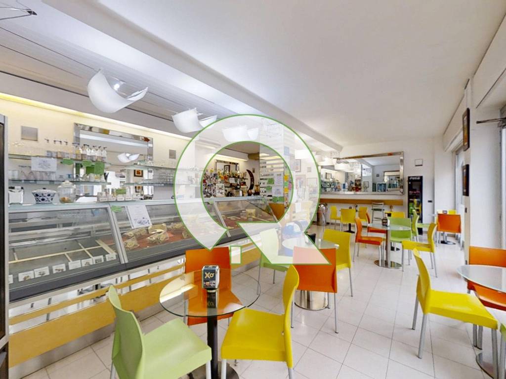 negozio in vendita a Limbiate