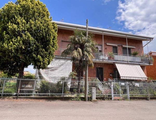 appartamento in vendita a Limbiate