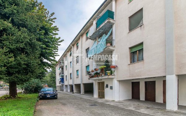 appartamento in vendita a Limbiate