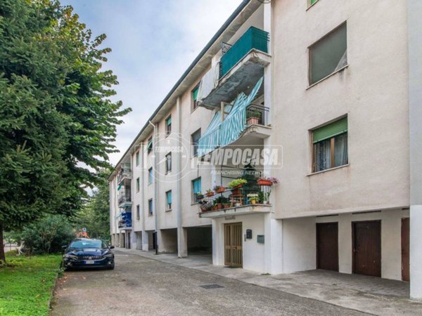 appartamento in vendita a Limbiate