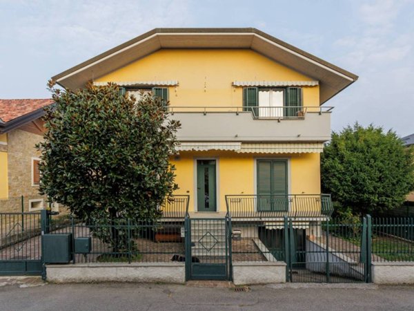 appartamento in vendita a Limbiate