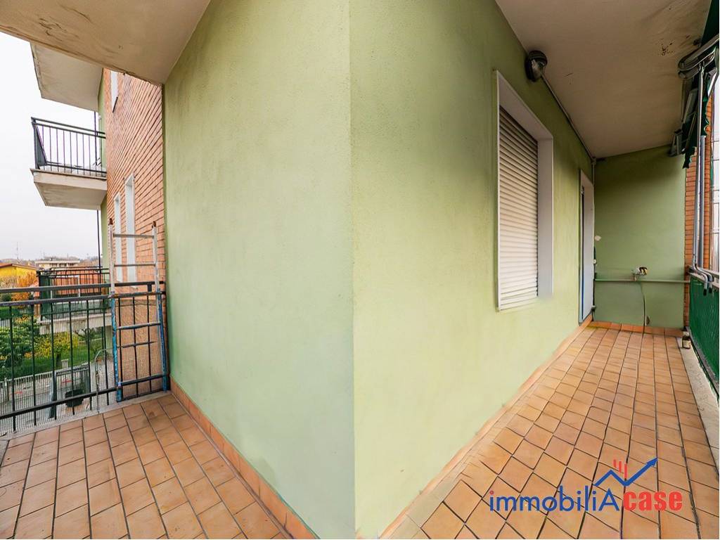 appartamento in vendita a Limbiate in zona Villaggio dei Giovi