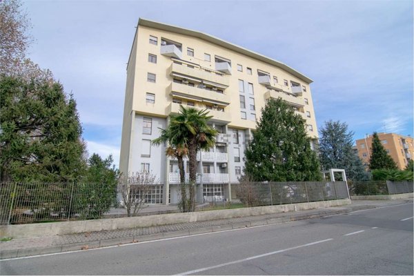 appartamento in vendita a Limbiate