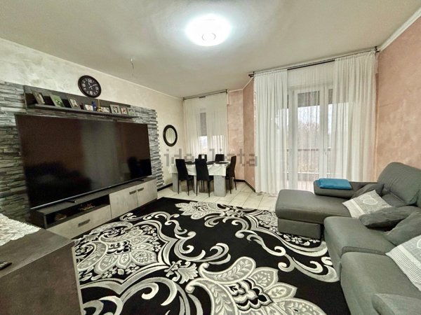 appartamento in vendita a Limbiate