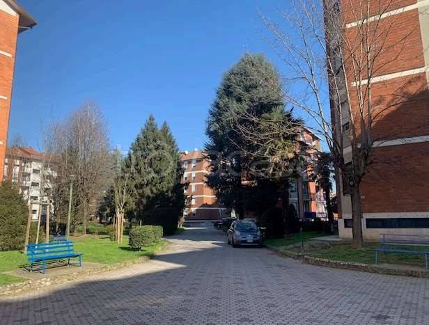 appartamento in vendita a Limbiate