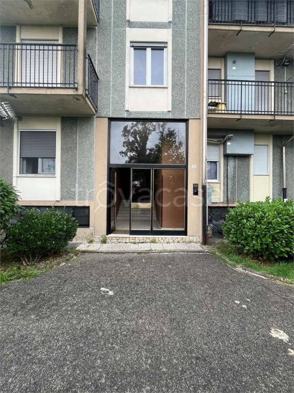 appartamento in vendita a Limbiate