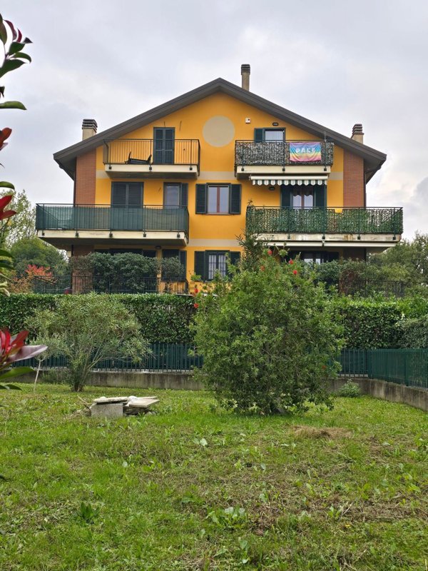 appartamento in vendita a Limbiate