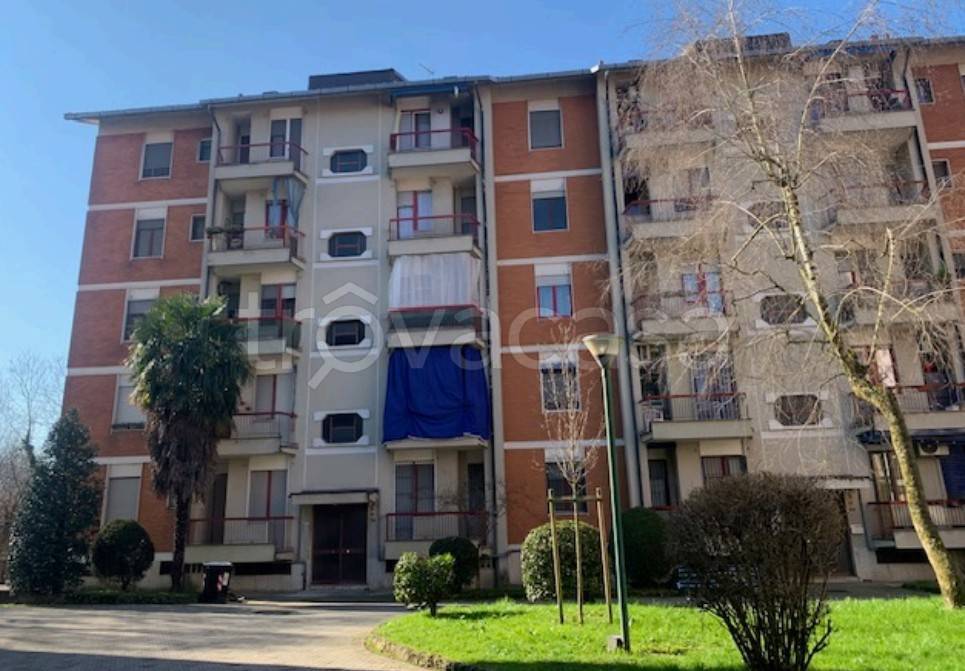 appartamento in vendita a Limbiate