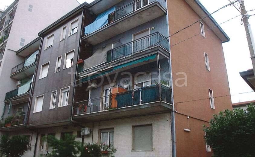 appartamento in vendita a Limbiate