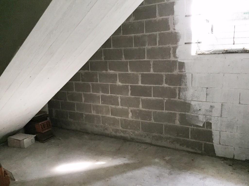 locale commerciale in vendita a Limbiate