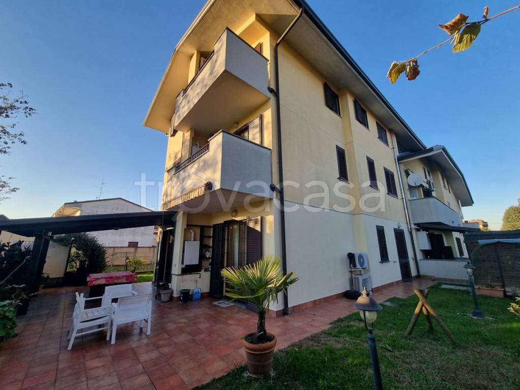 appartamento in vendita a Limbiate