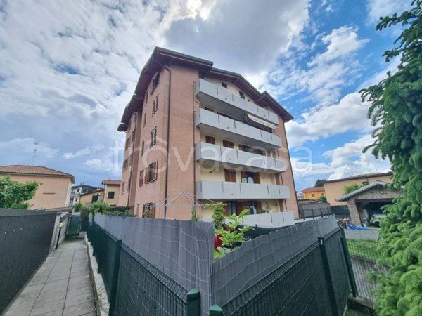 appartamento in vendita a Limbiate