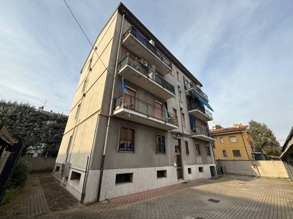 appartamento in vendita a Limbiate