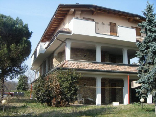 appartamento in vendita a Limbiate