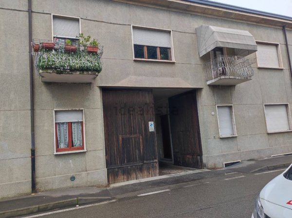 appartamento in vendita a Limbiate