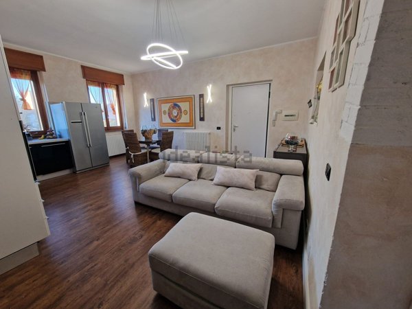 appartamento in vendita a Limbiate