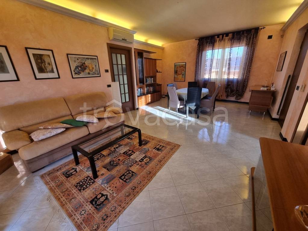 appartamento in vendita a Limbiate