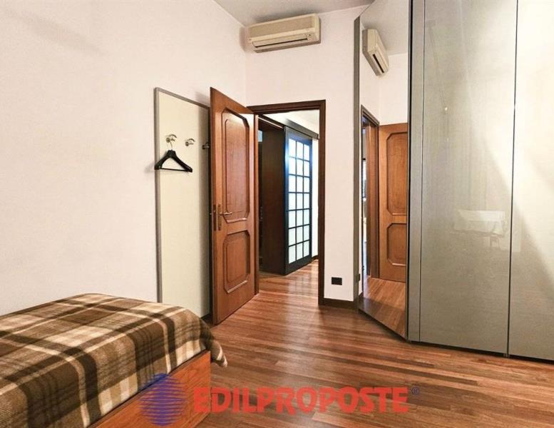 casa indipendente in vendita a Limbiate