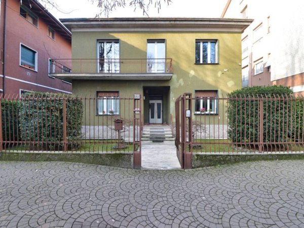 appartamento in vendita a Limbiate