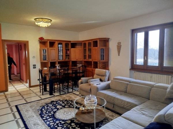 appartamento in vendita a Limbiate