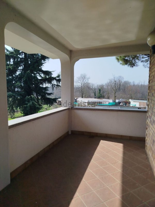 appartamento in vendita a Limbiate