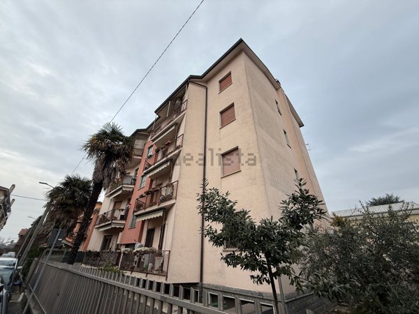 appartamento in vendita a Limbiate