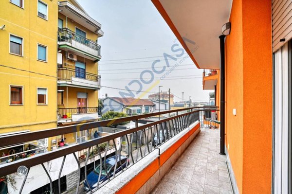 appartamento in vendita a Limbiate