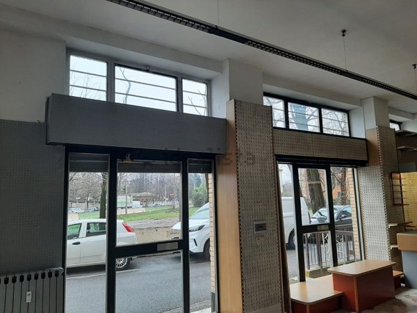 ufficio in vendita a Limbiate