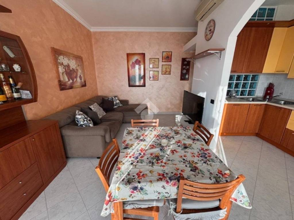 appartamento in vendita a Limbiate