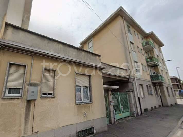 appartamento in vendita a Limbiate