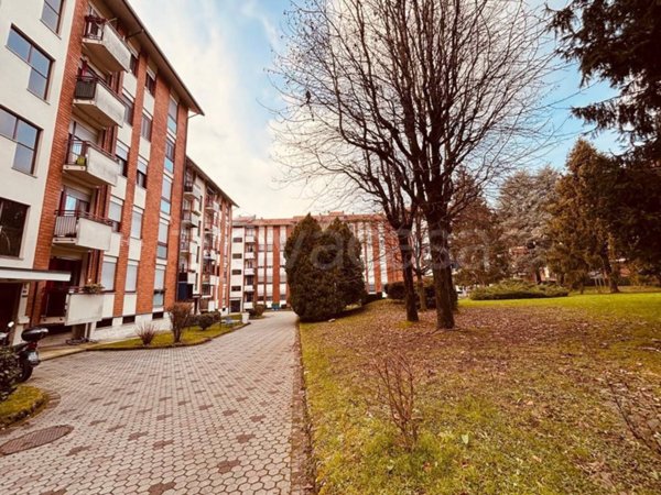 appartamento in vendita a Limbiate