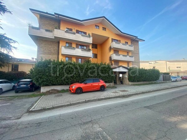 appartamento in vendita a Limbiate