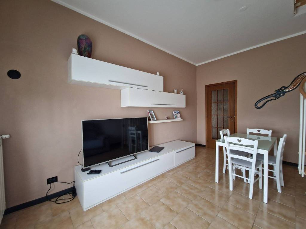 appartamento in vendita a Limbiate